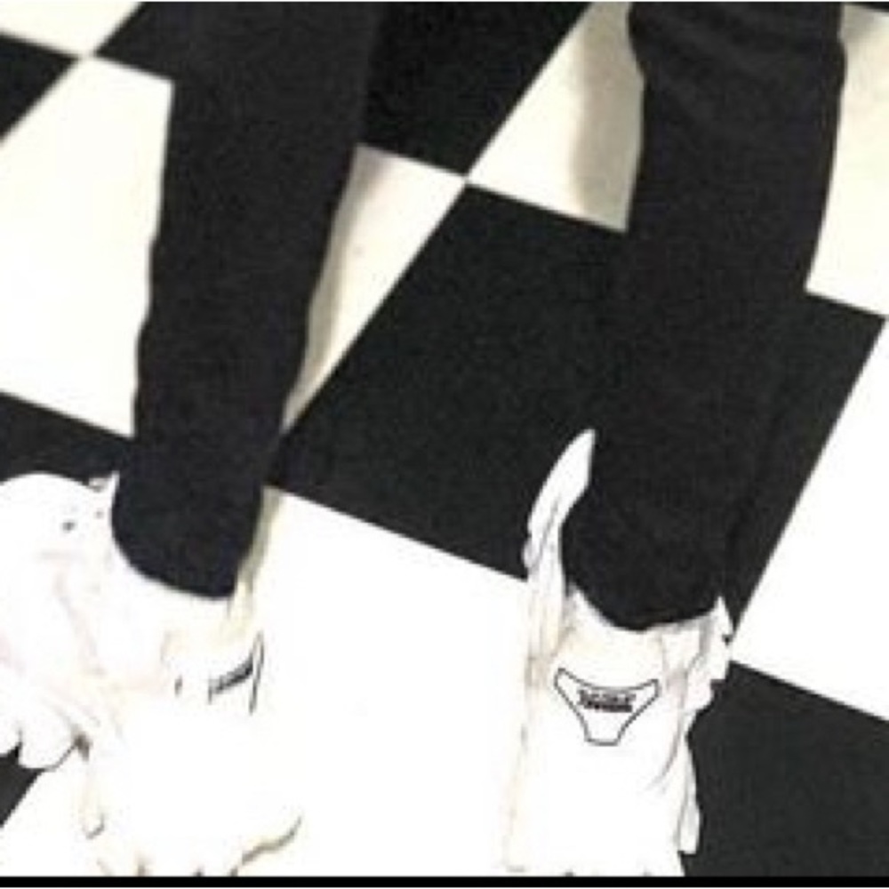 Prada Cloudburst Thunder - White - Picture 2 of 3